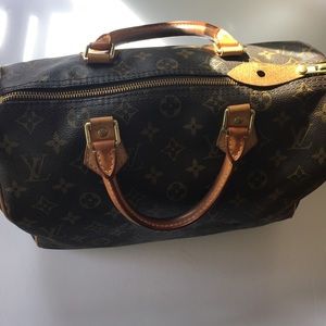 Authentic (paperwork incl) Louis Vuitton Speedy 30
